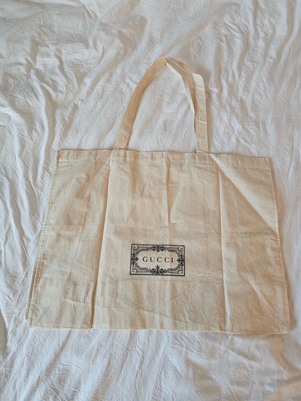 Gucci Cream Canvas Tote with Center Logo Print